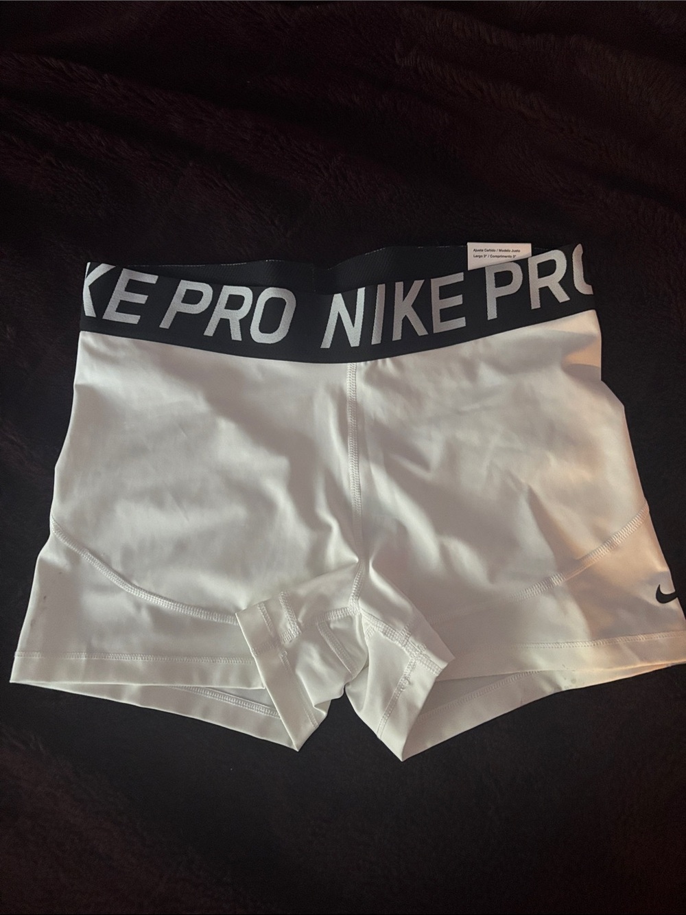 BRAND NEW Nike White Women's Performance Bike Shorts